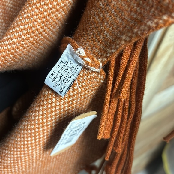 Loose cape cloak shawl Autumn poncho - Picture 6 of 7